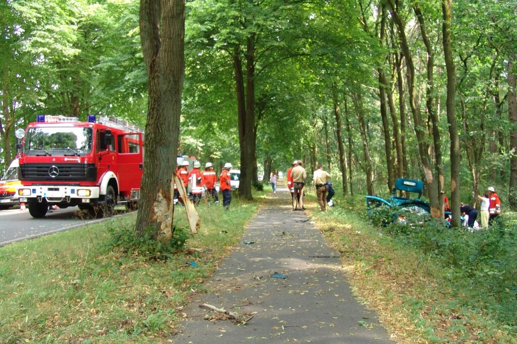 交通事故で弁護士に相談する際に必要な証拠とは？