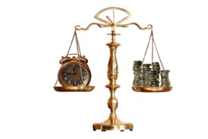 交通事故の補償にかかる料金の相場はどのくらいですか？